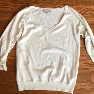 Woman’s banana republic sweater